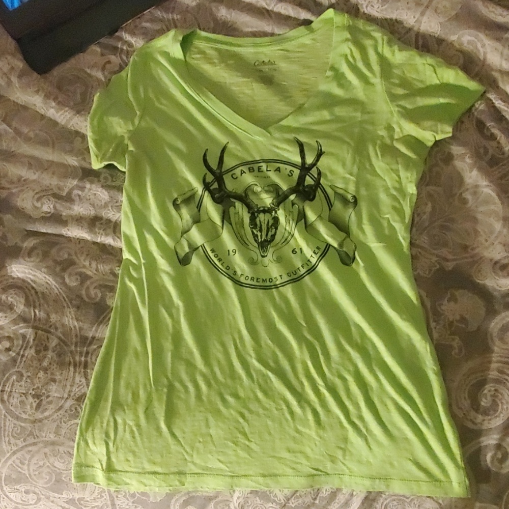 Cabela's V neck